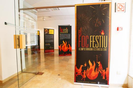 Plafons de l'exposició Foc Festiu