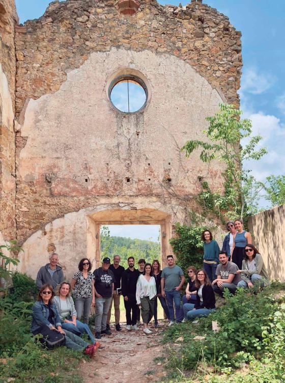 Primera visita a Marmellar amb els diferents artistes del projecte Terraplena