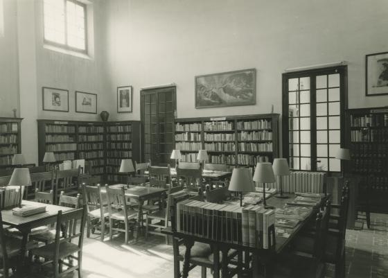 La Biblioteca Popular el 1970 (Foto Raymond)