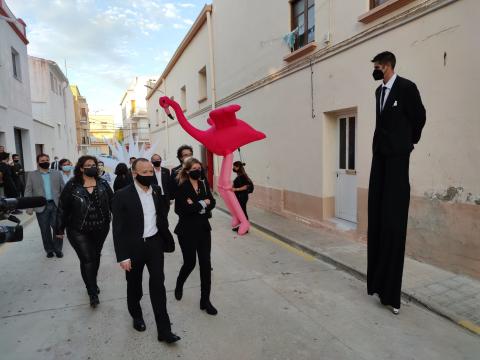 Riba-roja d'Ebre estrena les millores a la pista exterior de la Societat 'La llum del dia', un equipament ciutadà remodelat amb l'ajut de la Diputació