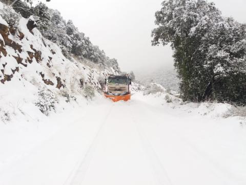 INCIDÈNCIES CARRETERES: Els equips de carreteres de la Diputació treballen intensament per restablir el trànsit a la xarxa local