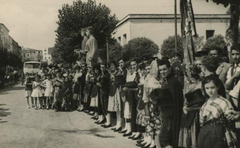 L'Àlbum de l'Arxiu recorda els 60 anys del “Dia de la Província a Gandesa”