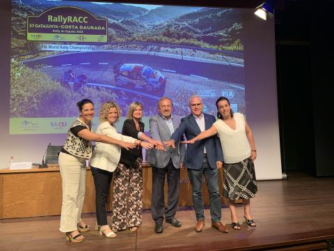 Blay, Roigé, Llauradó, Mateu, Granados i Valdeolivas, durant la presentació del ral·li