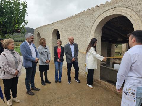 Inauguració dels rentadors al Molar