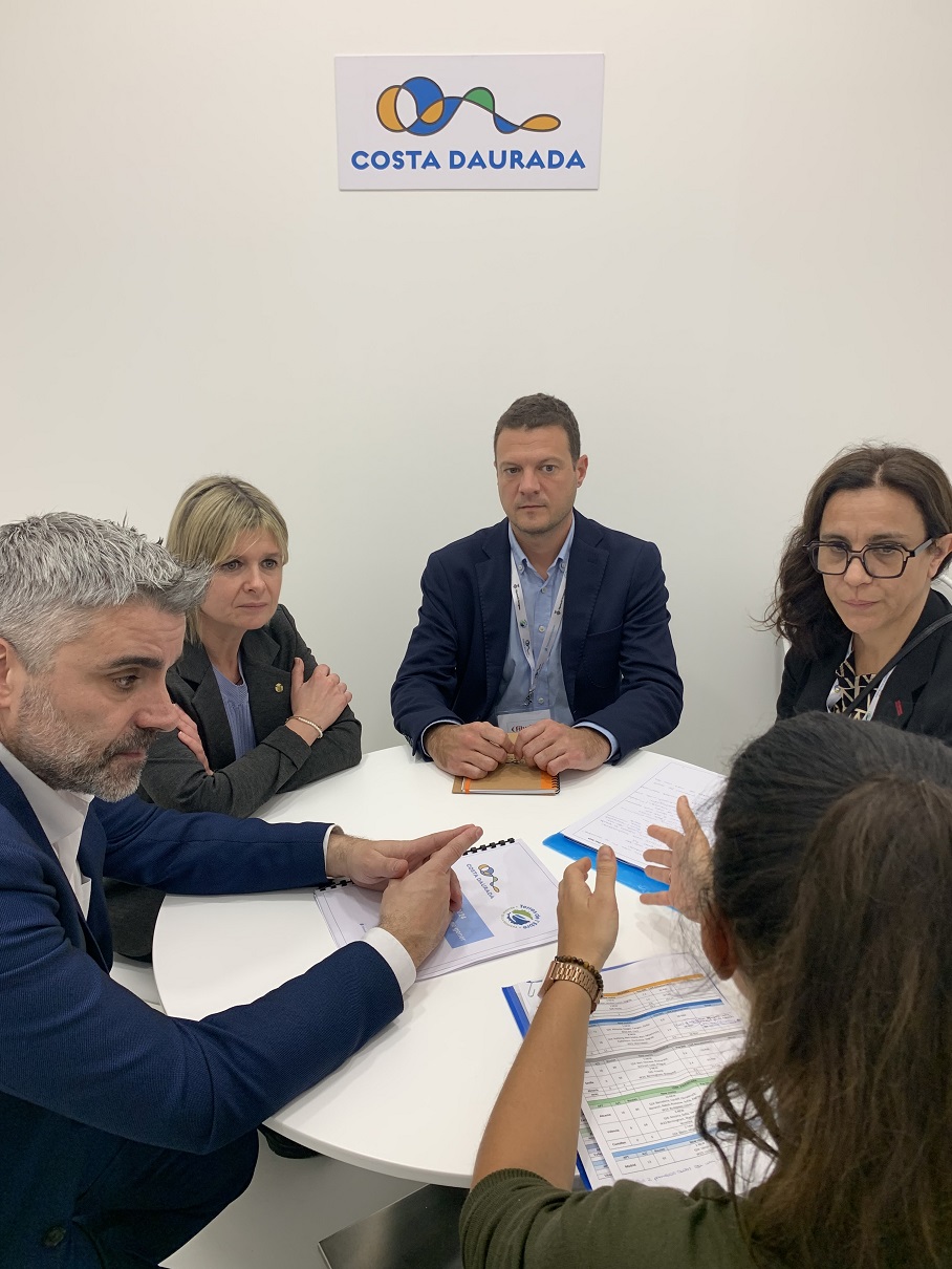 Trobada amb represenants de Ryanair durant la fira FITUR a Madrid